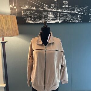 Fiersi Women's Beige and Gold Lightweight Jacket